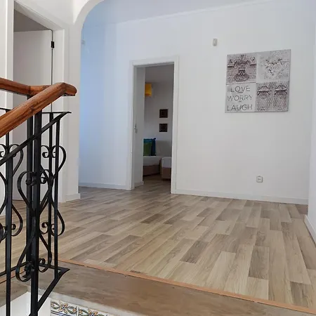 Villa Lovely In Santa Eulalia Beach Albufeira